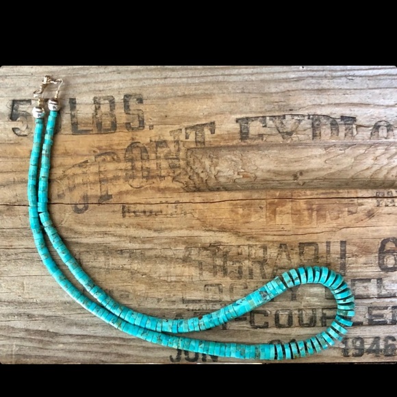 Heritage Style 18 inch graduated rolled turquoise - Picture 3 of 3